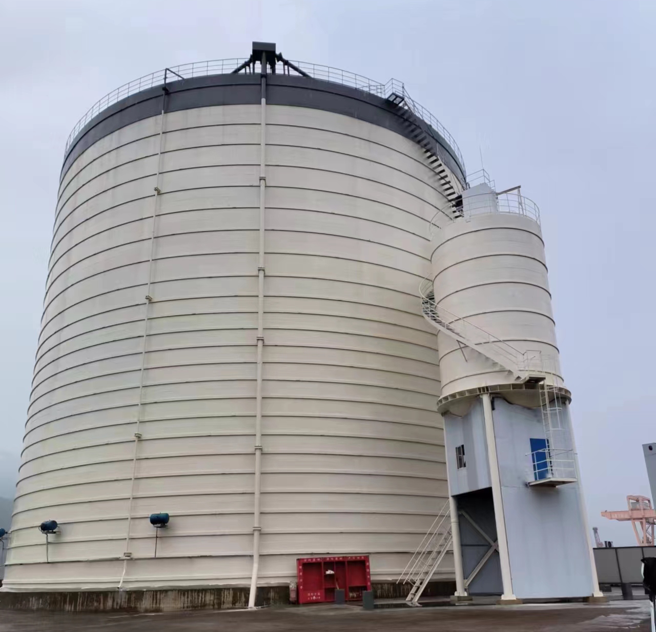 独山10万吨水泥钢板库